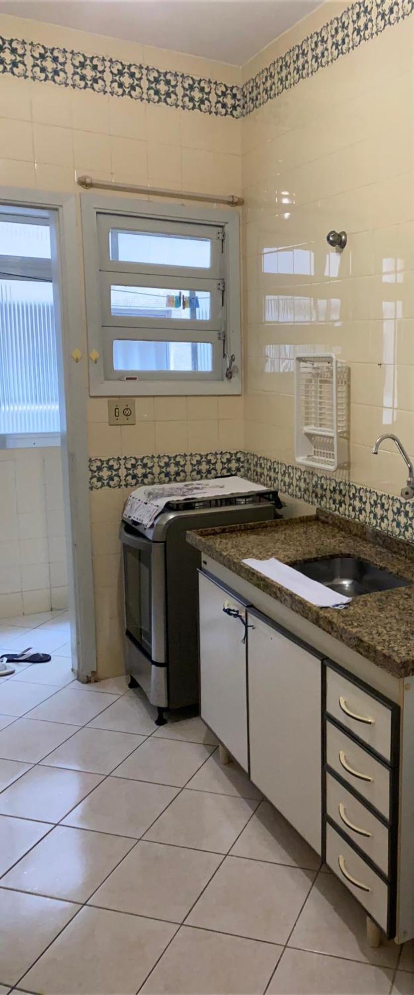 Apartamento - Enseada 01 *